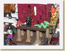 IMG_2753 * right inner tower, detail * right inner tower, detail * 3648 x 2736 * (3.08MB)