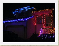 IMGP1659_Christmas_lights_ext_2008_6 * Exterior Christmas Lights 2008 #6, 2170 LED lights, 223.8 m, 121.5 W. * Exterior Christmas Lights 2008 #6, 2170 LED lights, 223.8 m, 121.5 W. * 3264 x 2448 * (1.52MB)