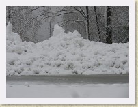 IMGP2716_March_snow_at_SFU * Snow in Vancouver, March 11th! Snow in the SFU parking lot. * Snow in Vancouver, March 11th! Snow in the SFU parking lot. * 3264 x 2448 * (1.54MB)