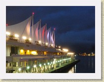 IMGP3417_Vancouver_Burrard_Inlet * Vancouver Burrard Inlet. Canada Place. * Vancouver Burrard Inlet. Canada Place. * 3264 x 2448 * (2.04MB)